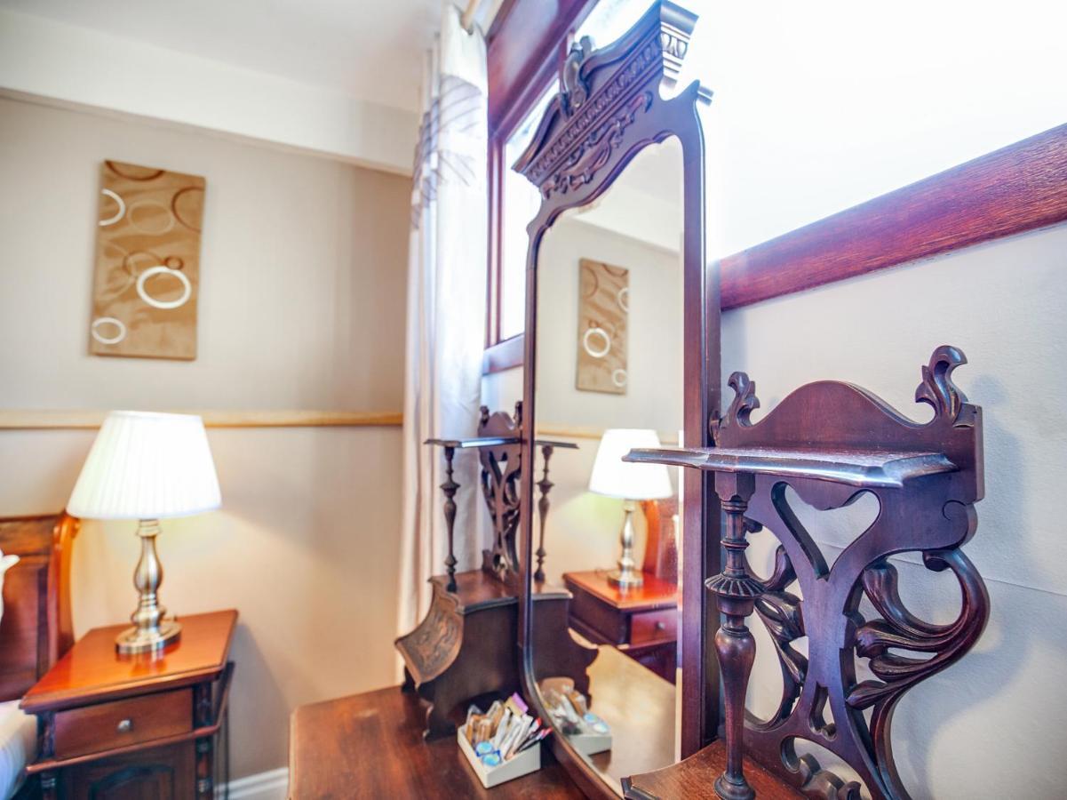 Drummonds Hotel Glenrothes Esterno foto