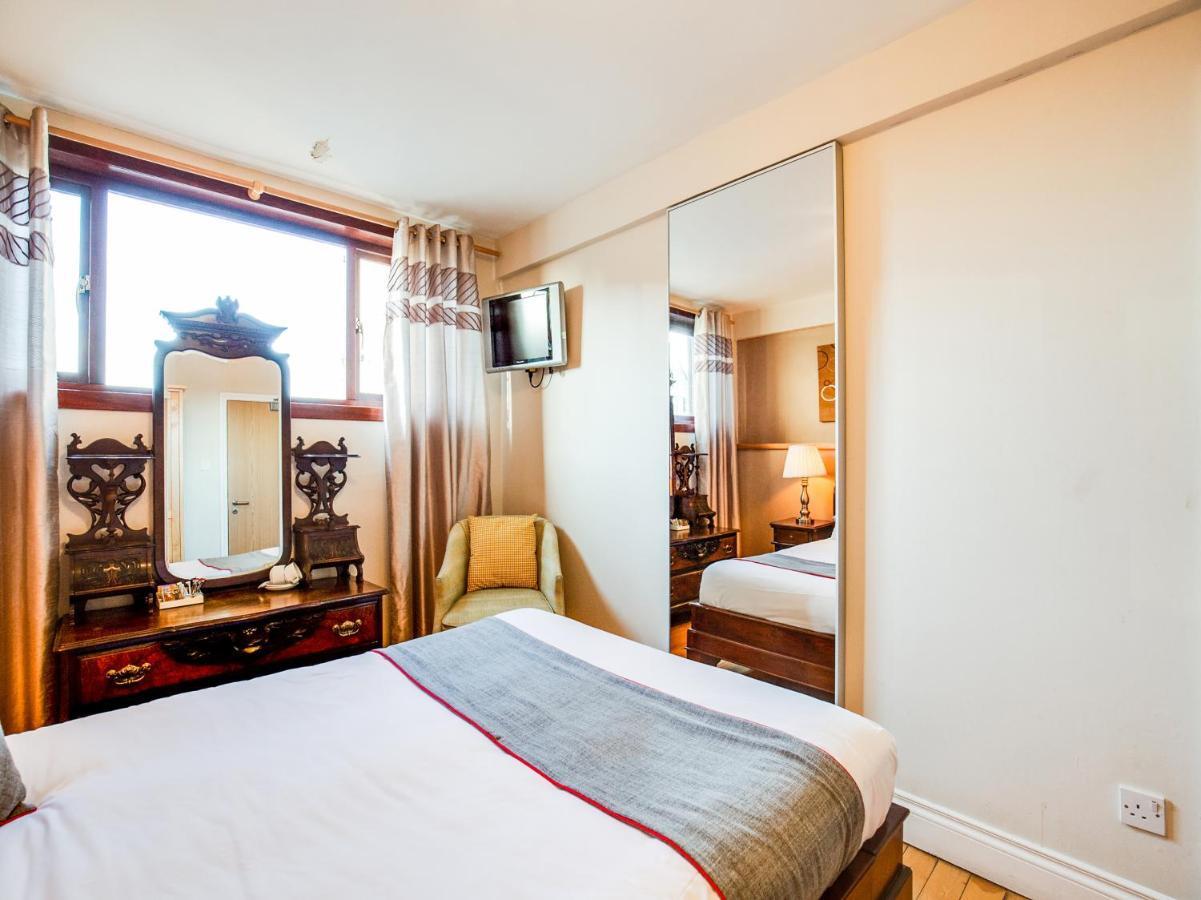 Drummonds Hotel Glenrothes Esterno foto